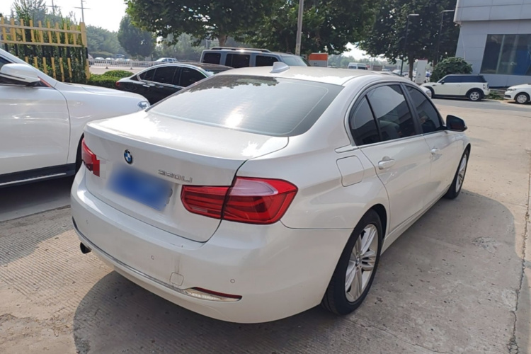 BMW 3 Series 2016 immagine di auto #7