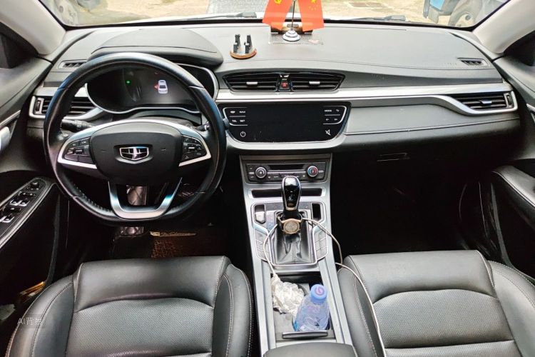 GEELY Emgrand 2019 #11 GEELY Emgrand 2019 car image #11