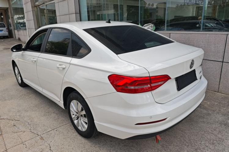 Volkswagen Lavida 2019 #5 Volkswagen Lavida 2019 car image #5
