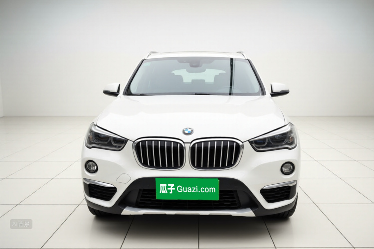 BMW X1 2018 изображение автомобиля #3