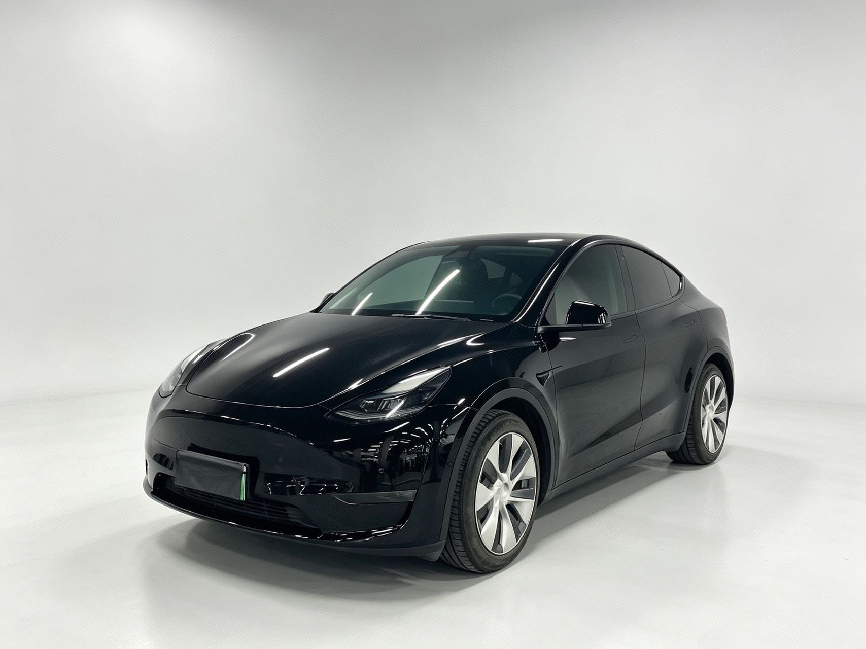 Tesla Model Y 2022 car image 