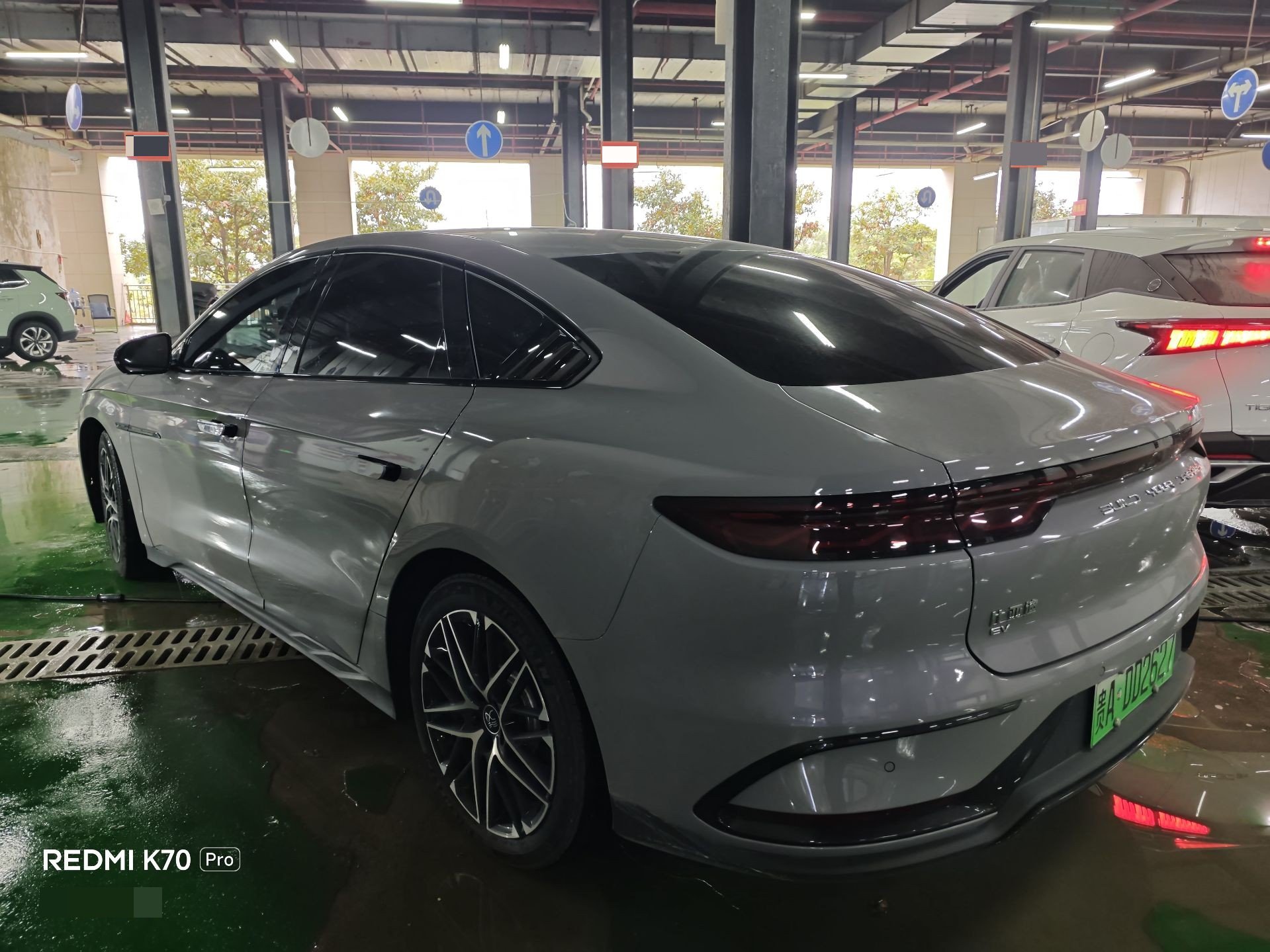 BYD Han 2024 car image #15