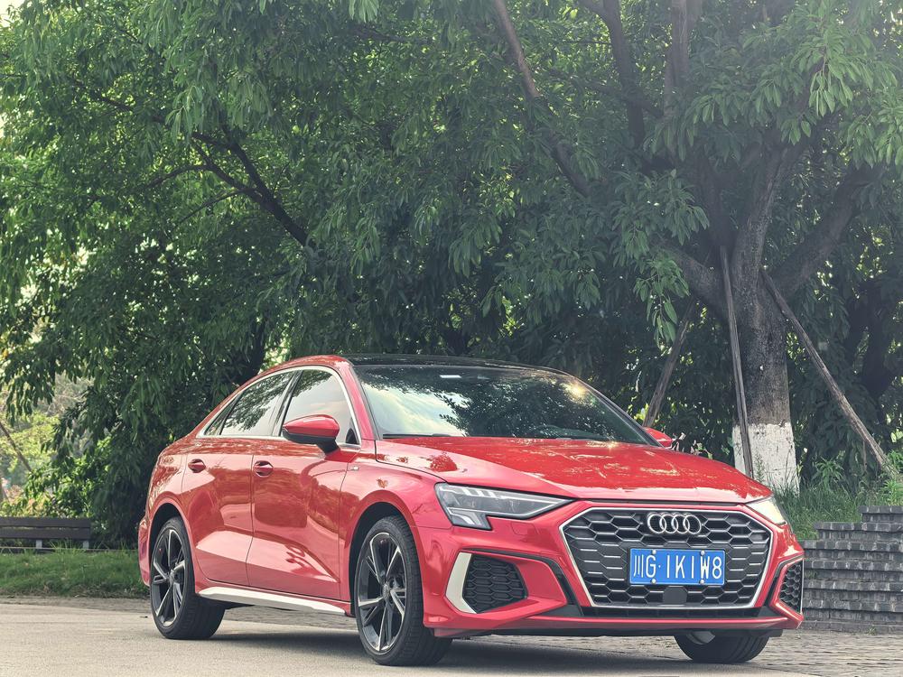 Audi A3 2022 car image #3
