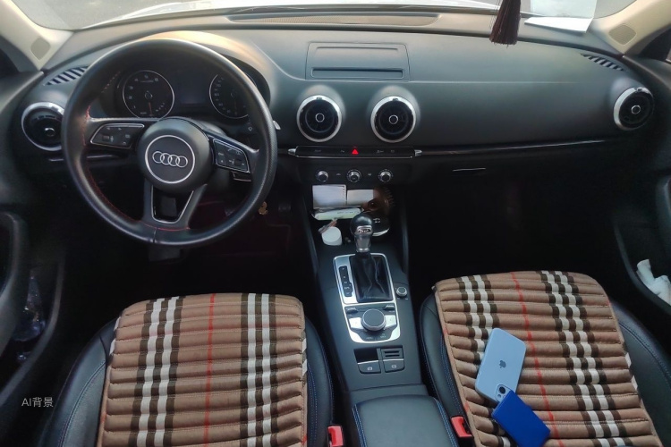 Audi A3 2019 imagen de coche #11