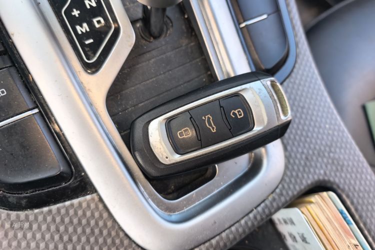 GEELY Emgrand GS 2018 #10 GEELY Emgrand GS 2018 car image #10