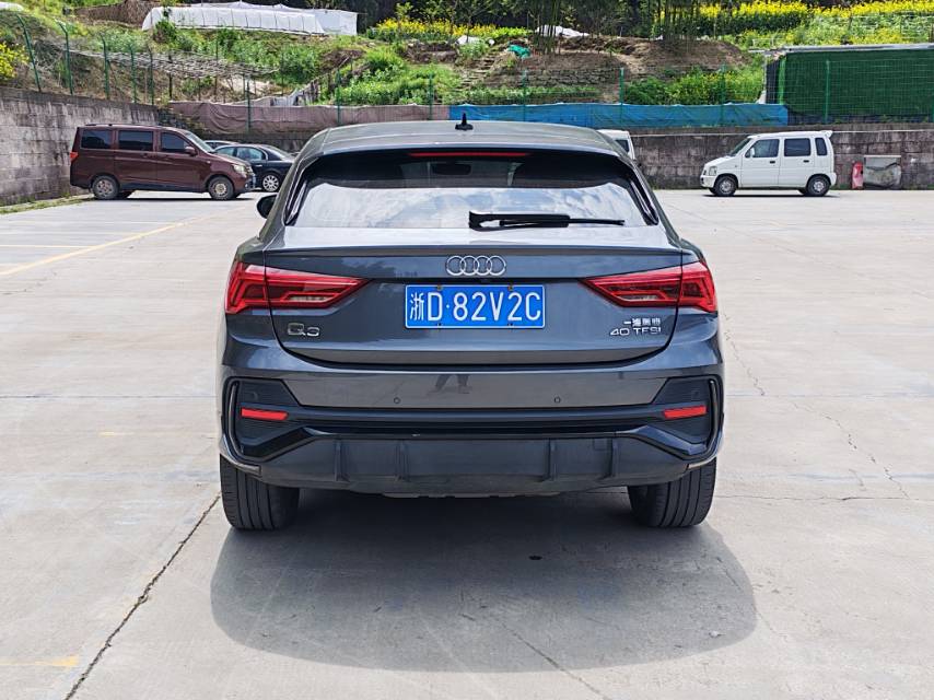 Audi Q3 Sportback 2022 #8 Audi Q3 Sportback 2022 car image #8