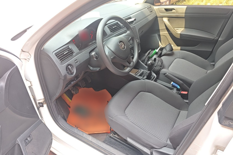 Volkswagen Santana 2022 car image #12