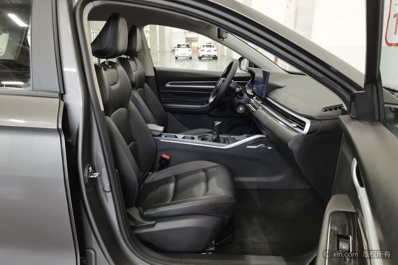 GEELY Emgrand 2025 #24 GEELY Emgrand 2025 car image #24