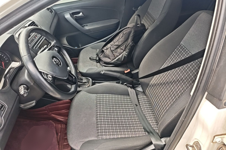 Volkswagen Polo 2019 #15 Volkswagen Polo 2019 car image #15