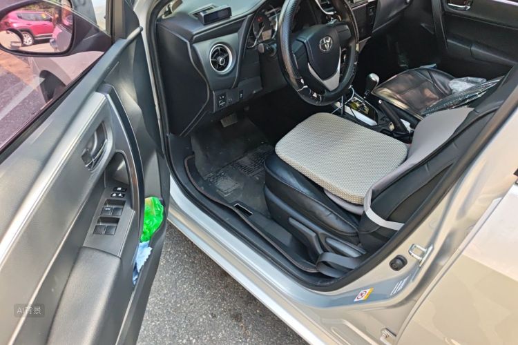 Toyota Corolla 2019 car image #18