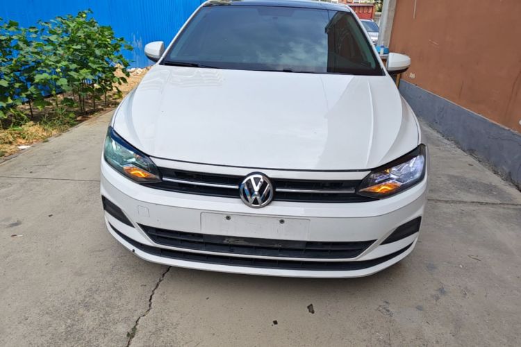 Volkswagen Polo 2020 car image #3