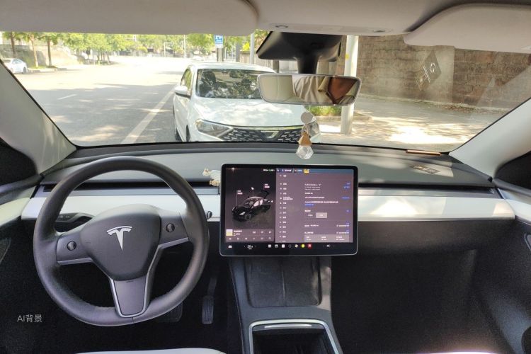 Tesla Model Y 2023 #11 Tesla Model Y 2023 car image #11