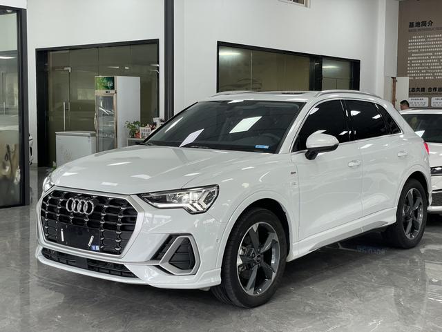Audi Q3 2022 #19 Audi Q3 2022 car image #19