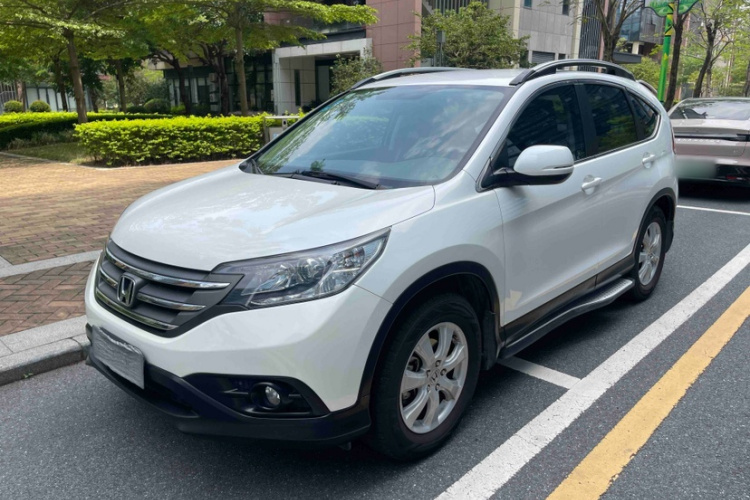 Honda CR-V 2015 car image #2