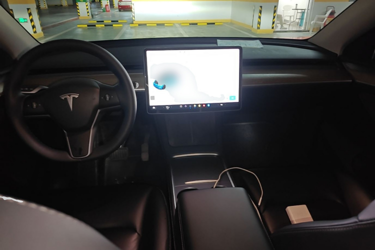 Tesla Model Y 2022 #10 Tesla Model Y 2022 car image #10