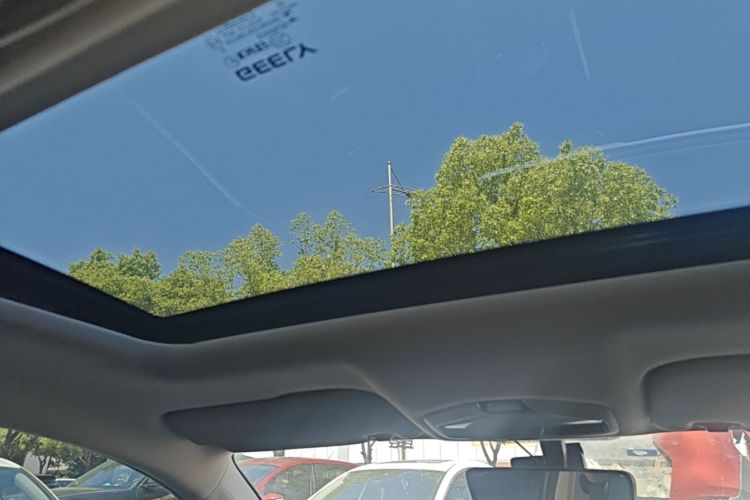 GEELY Emgrand 2024 #18 GEELY Emgrand 2024 image de voiture #18