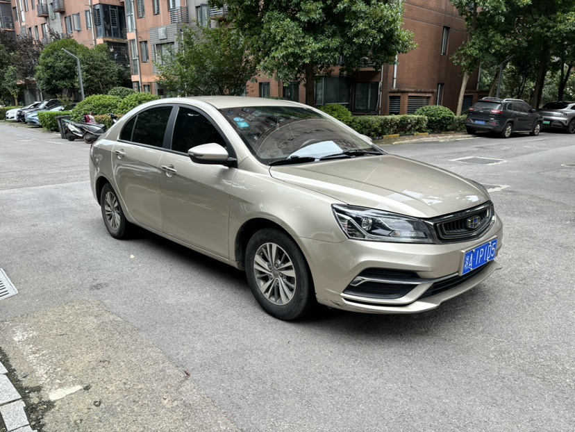 GEELY Emgrand 2019 car image #3