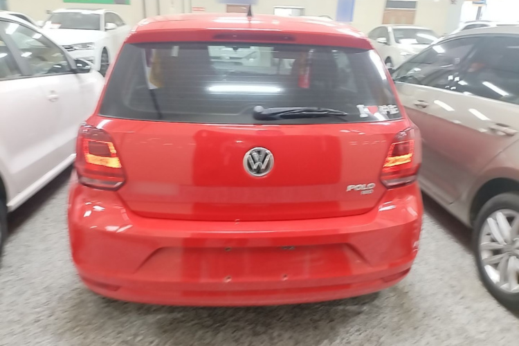 Volkswagen Polo 2018 car image #6