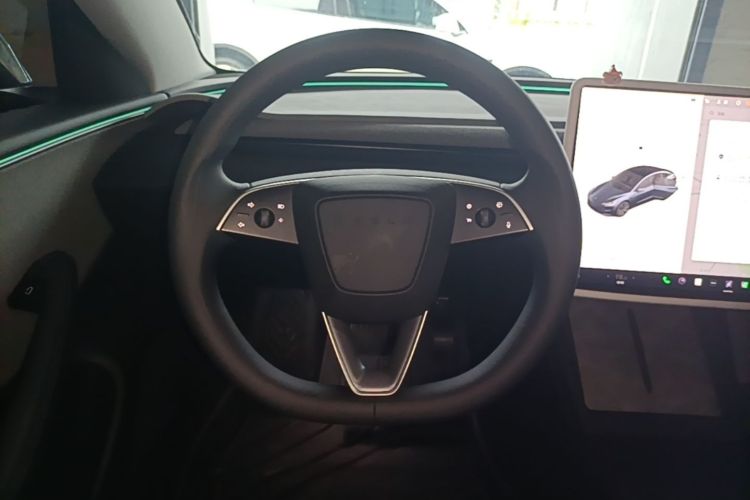 Tesla Model 3 2025 #11 Tesla Model 3 2025 immagine di auto #11