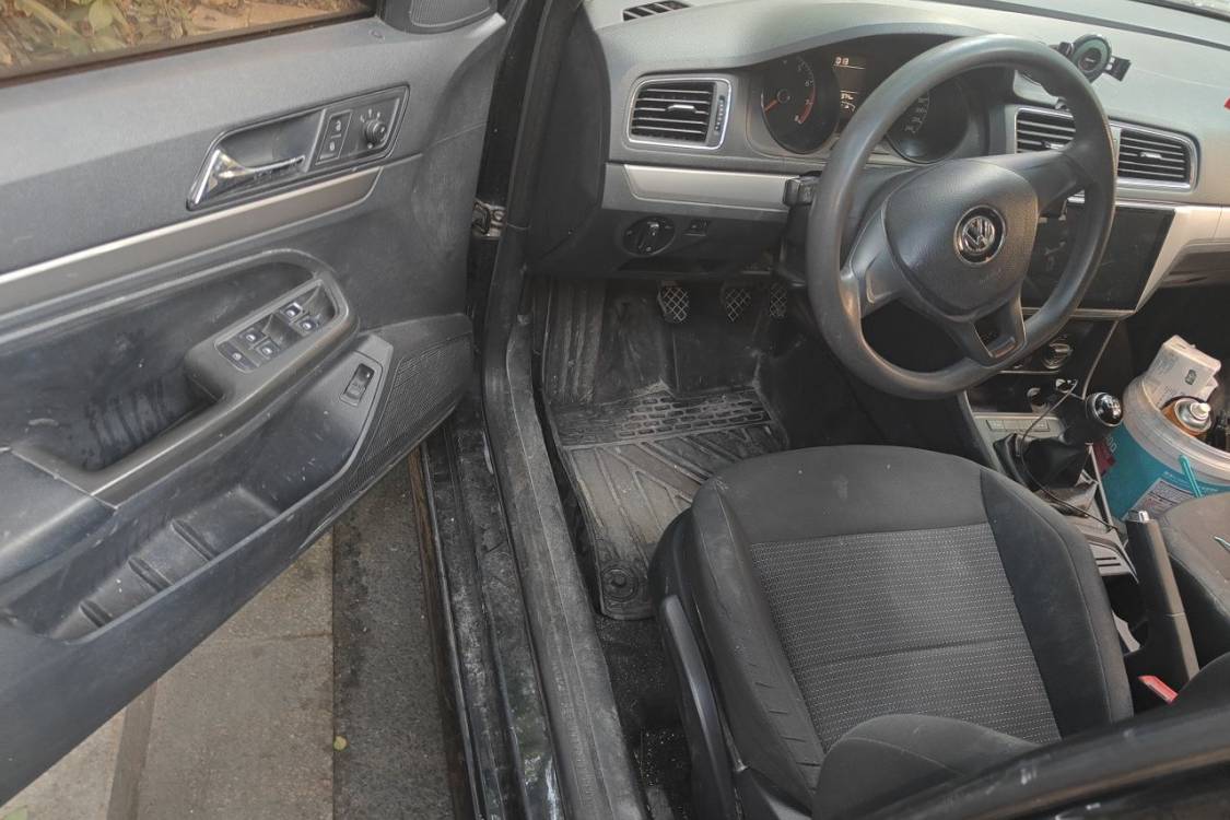 Volkswagen Lavida 2015 car image #23