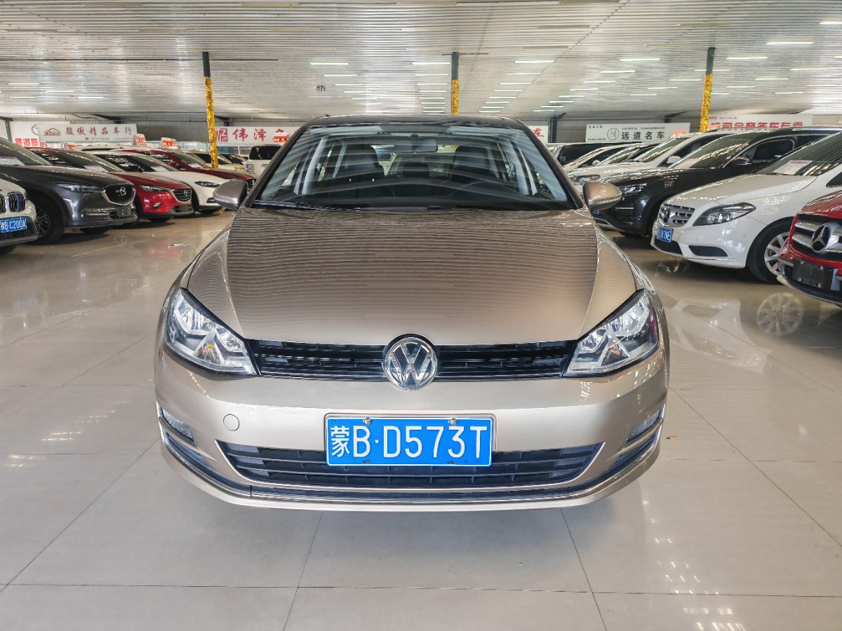 Volkswagen Golf 2016 car image 
