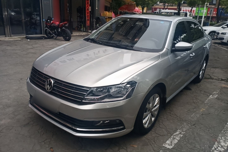 Volkswagen Lavida 2018 car image #2