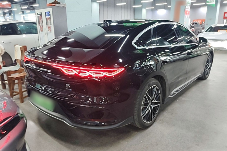 BYD Han 2025 #7 BYD Han 2025 car image #7