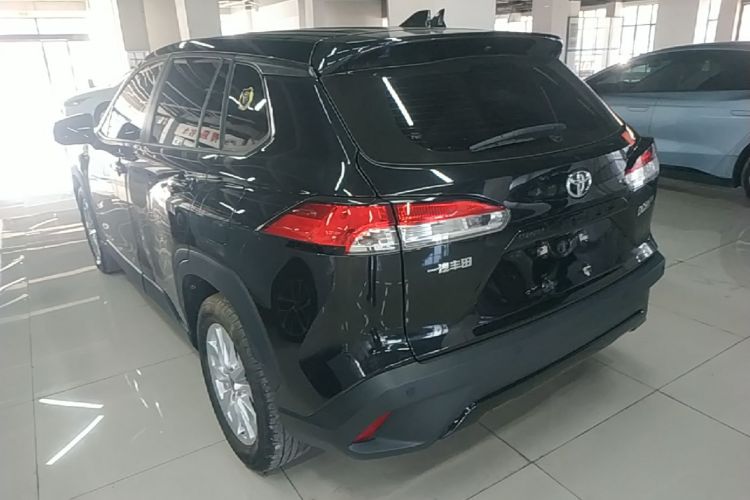 Toyota Corolla Cross 2023 car image #5