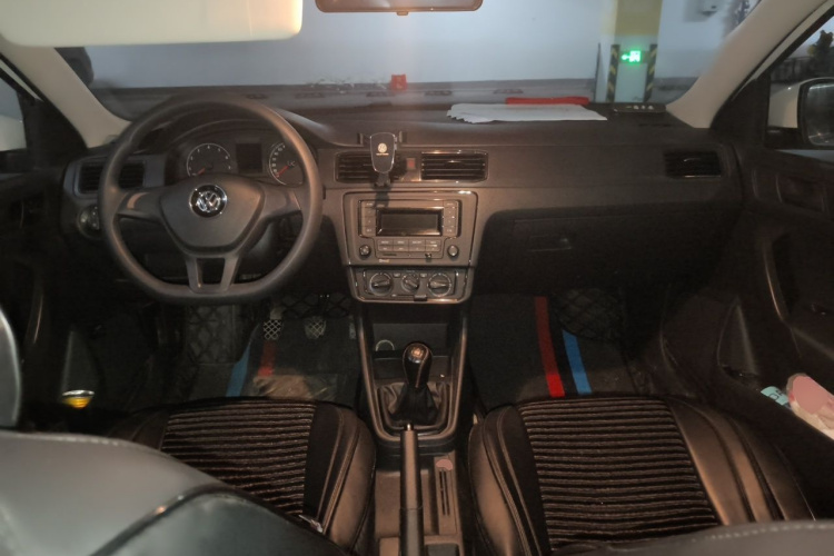Volkswagen Santana 2017 car image #7