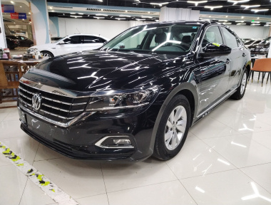 Volkswagen Passat 2024 صورة سيارة 