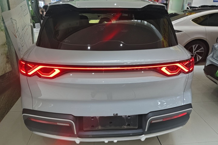 BYD YuanUP 2025 #4 BYD YuanUP 2025 car image #4