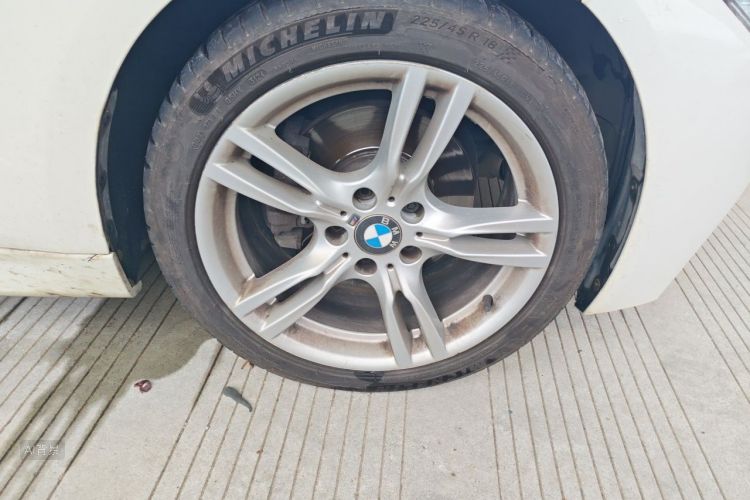 BMW 3 Series 2017 #9 BMW 3 Series 2017 car image #9