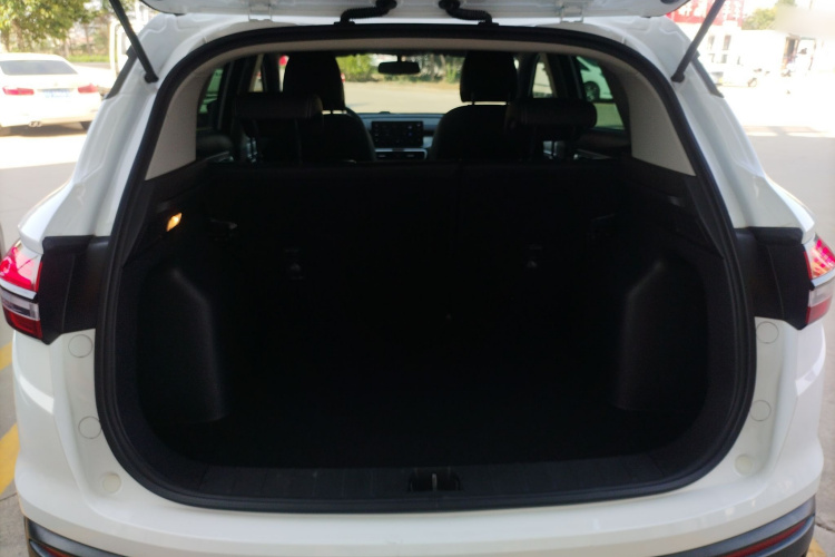 GEELY Coolray 2024 #21 GEELY Coolray 2024 car image #21