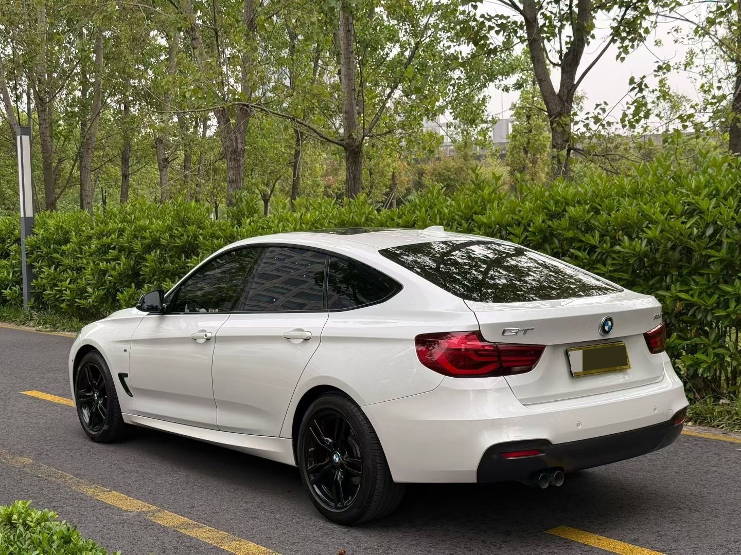 BMW 3 Series GT 2021 car image #3