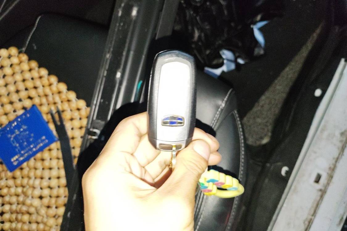 GEELY Emgrand 2017 car image #28