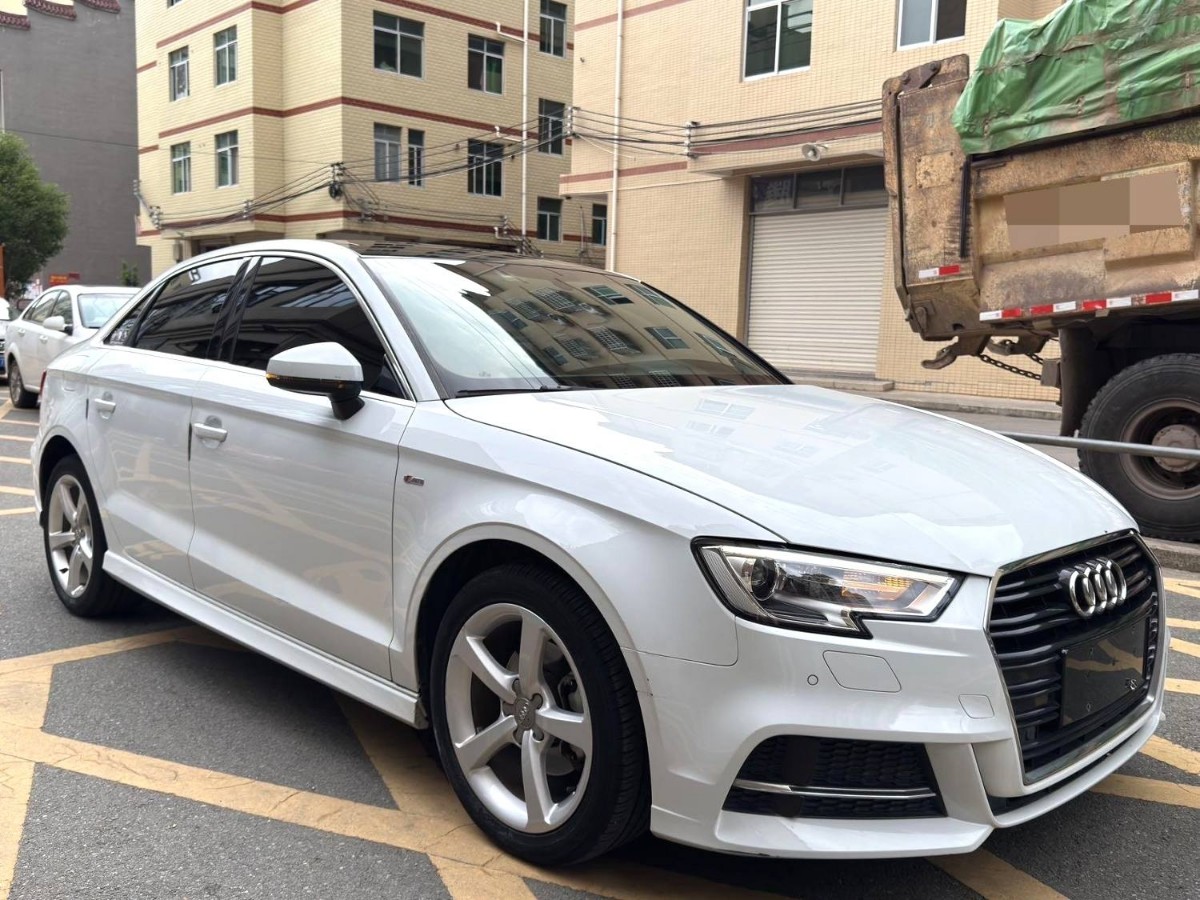 Audi A3 2018 #2 Audi A3 2018 car image #2