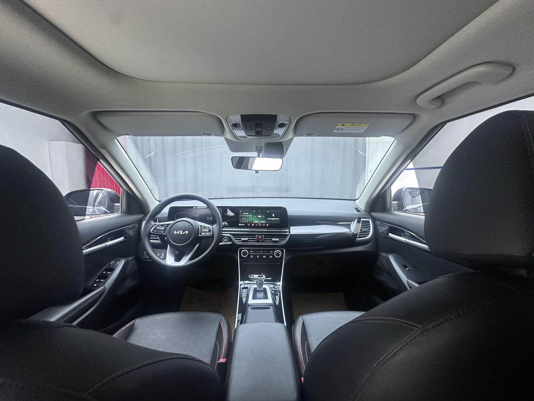 Kia Seltos 2023 image de voiture #15