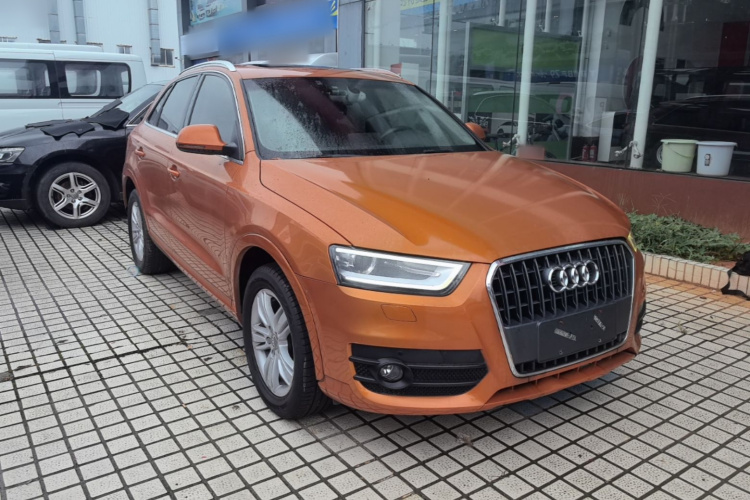 Audi Q3 2015 #4 Audi Q3 2015 car image #4