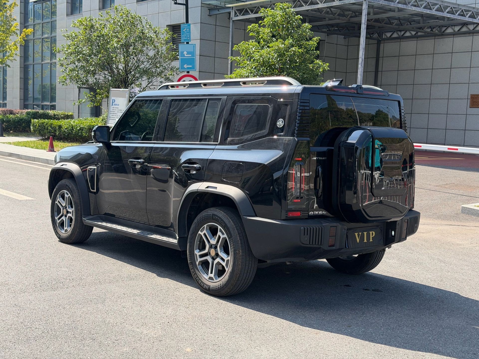 Jetour Traveller 2025 car image #6