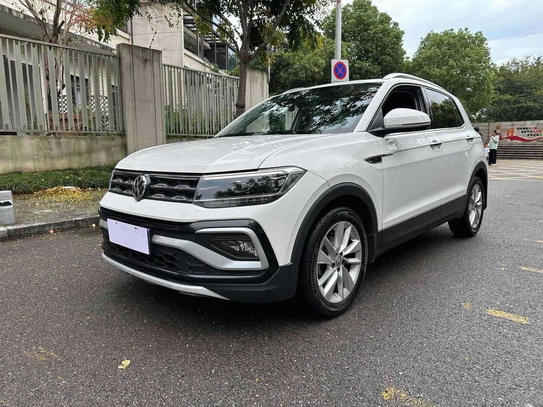 Volkswagen T-Cross 2020 Volkswagen T-Cross 2020 car image