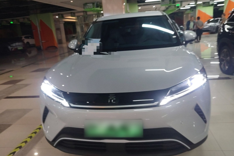 BYD YuanUP 2026 car image #3