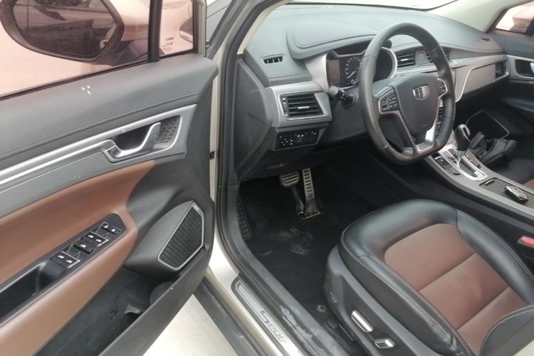 GEELY Emgrand GS 2018 car image #16