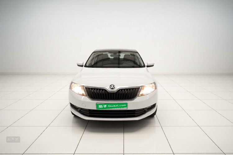 Skoda Rapid 2019 car image #3