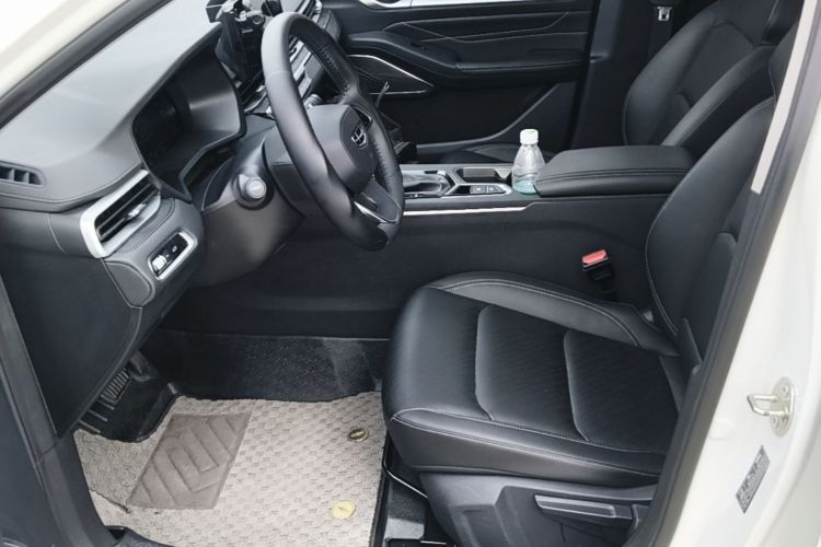 GEELY Emgrand 2023 car image #15