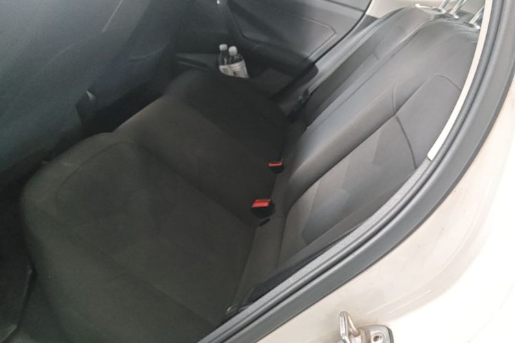 Volkswagen Polo 2023 car image #17