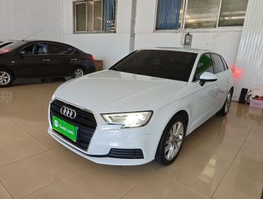 Audi A3 2018 car image 