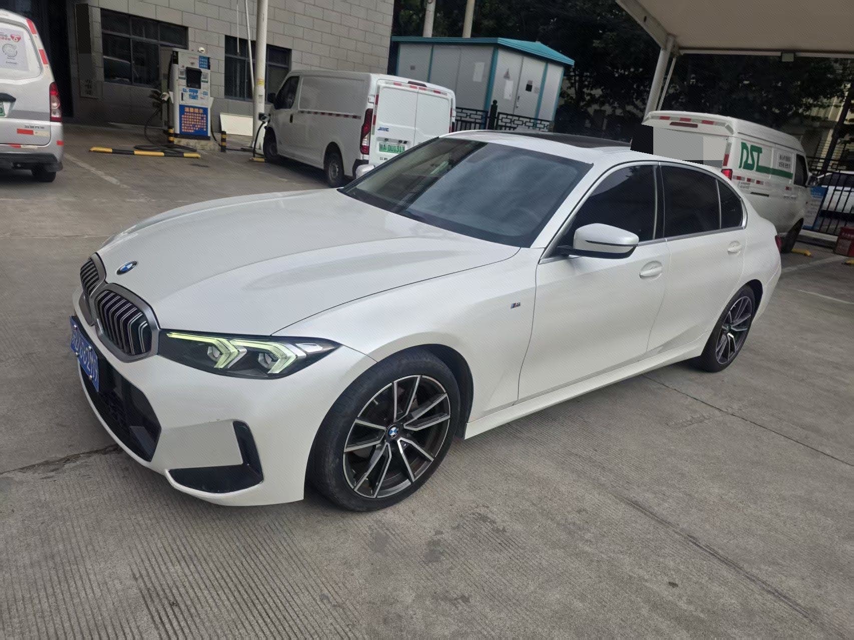 BMW 3 Series 2023 BMW 3 Series 2023 car image
