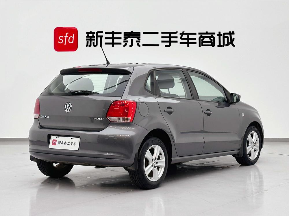 Volkswagen Polo 2012 car image #6