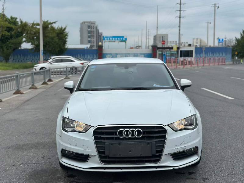 Audi A3 2016 car image #2