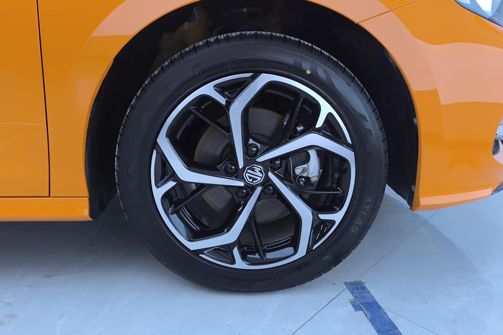MG 5 2025 car image #11